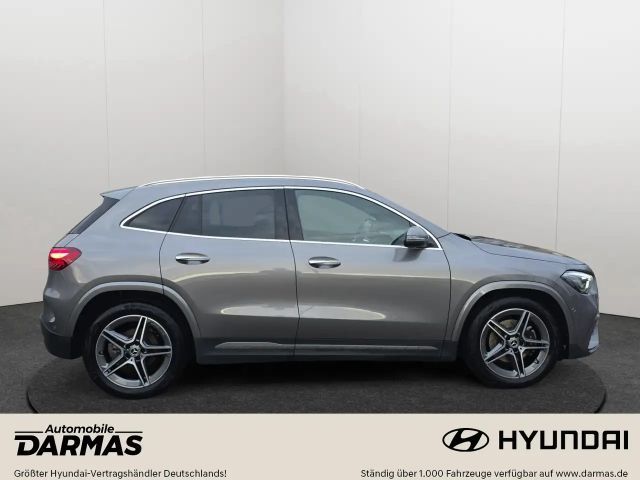 Mercedes-Benz GLA 200 AMG Line