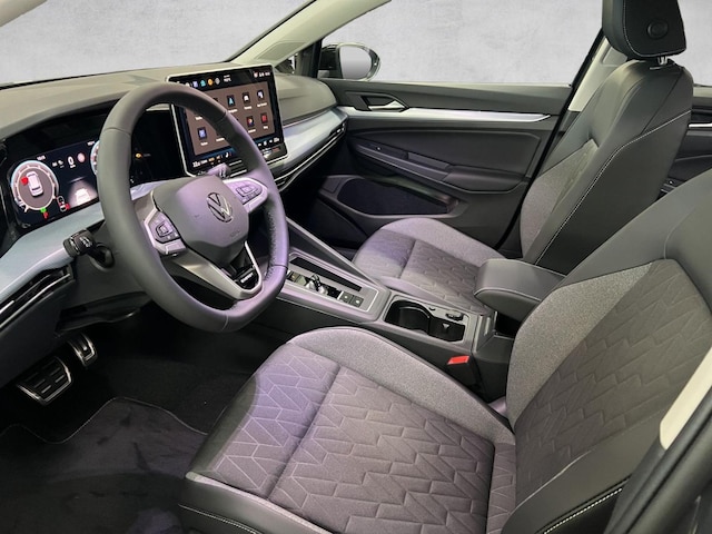 Volkswagen Golf 1.5 eTSI DSG