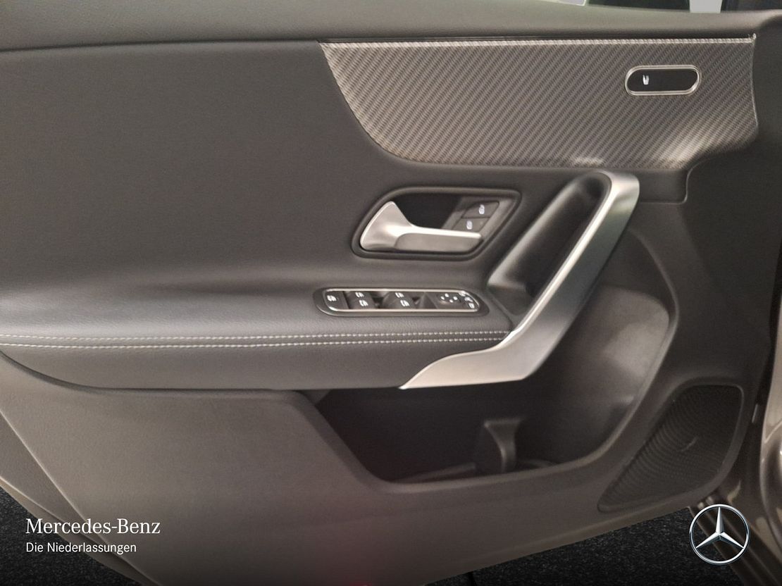 Mercedes-Benz A 180 Progressive