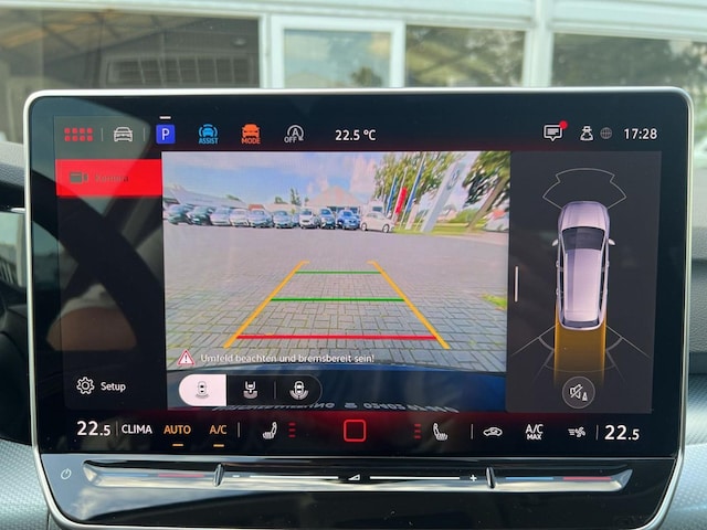 Volkswagen Golf 1.5 eTSI Variant