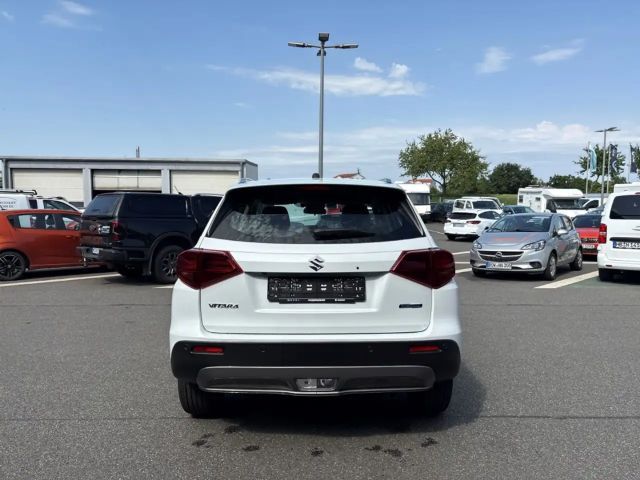 Suzuki Vitara Club Hybrid