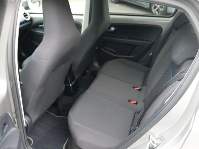 Volkswagen e-up! 61 kW 32,3 kWh 1-Gang-Automatik