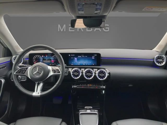 Mercedes-Benz A 180 Progressive