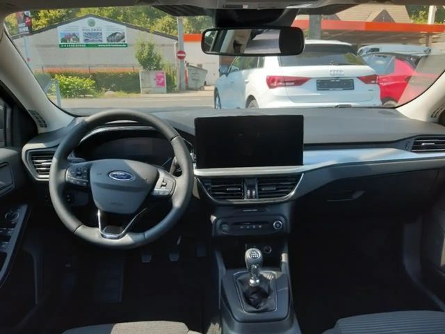 Ford Focus Titanium Wagon