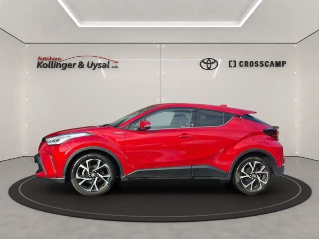 Toyota C-HR Hybride Team D