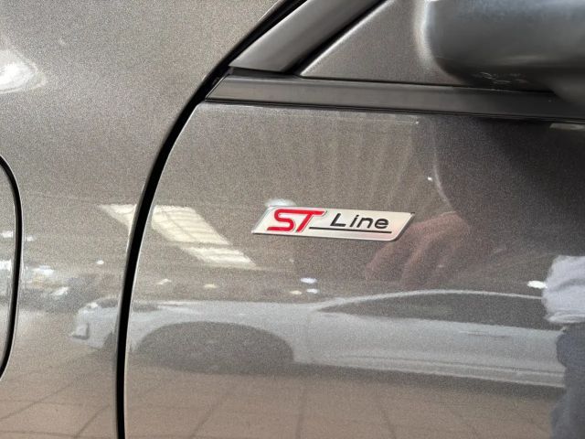 Ford Kuga Plug in Hybrid ST Line X