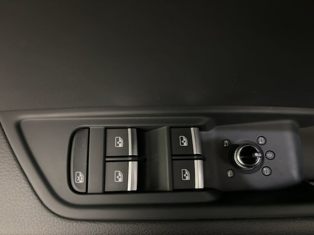 Audi A4 40 TDI Avant S-Tronic