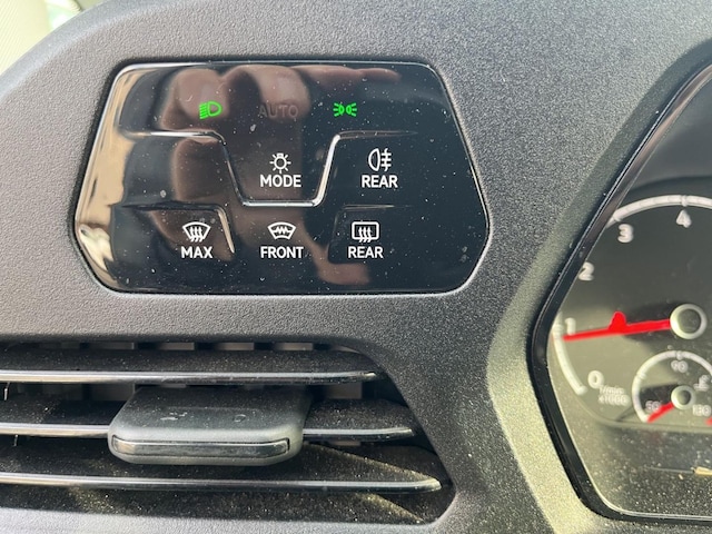 Volkswagen Caddy 1.5 TSI Combi