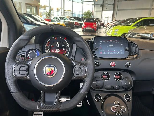 Abarth 695 T-Jet