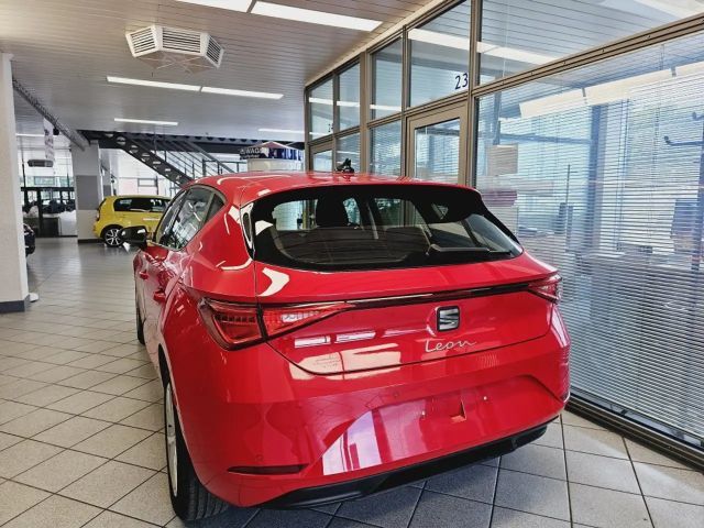 Seat Leon Connect Style