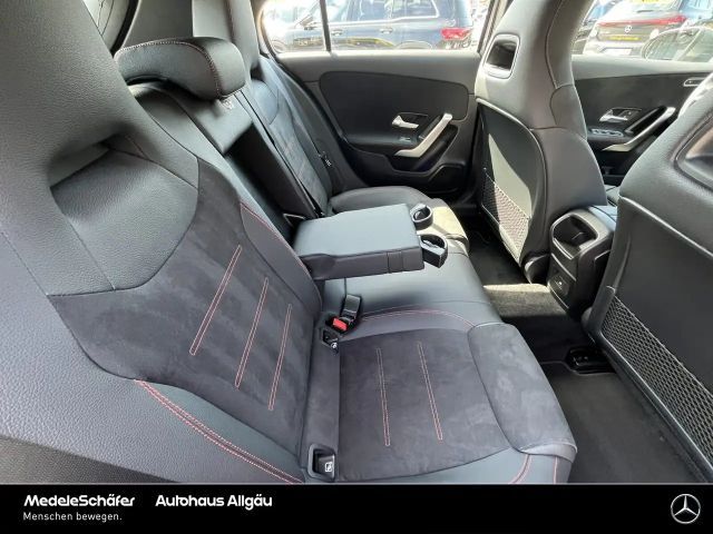 Mercedes-Benz A 200 AMG Line