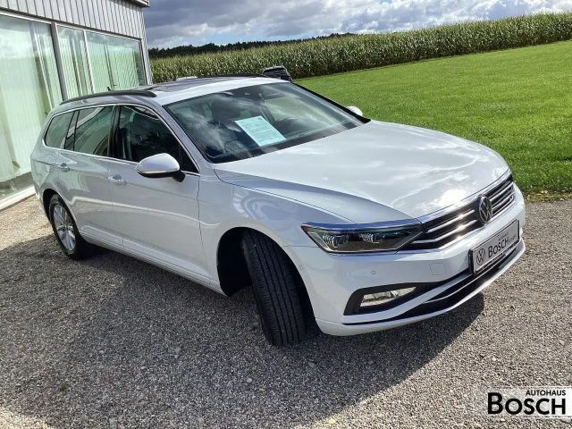 Volkswagen Passat 1.5 TSI Business DSG Variant