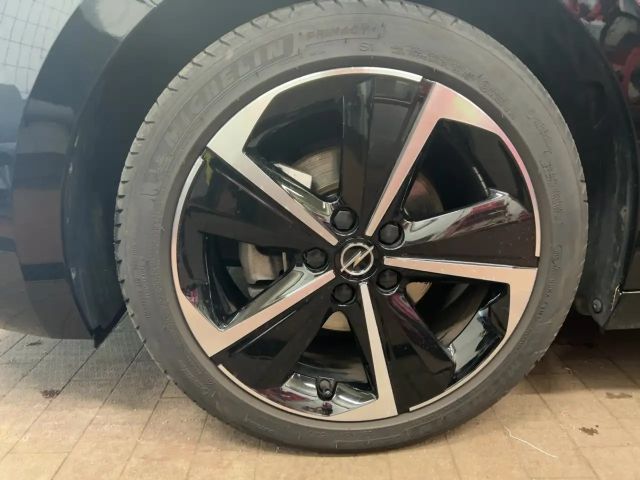 Opel Astra 1.2 Turbo Elegance Turbo