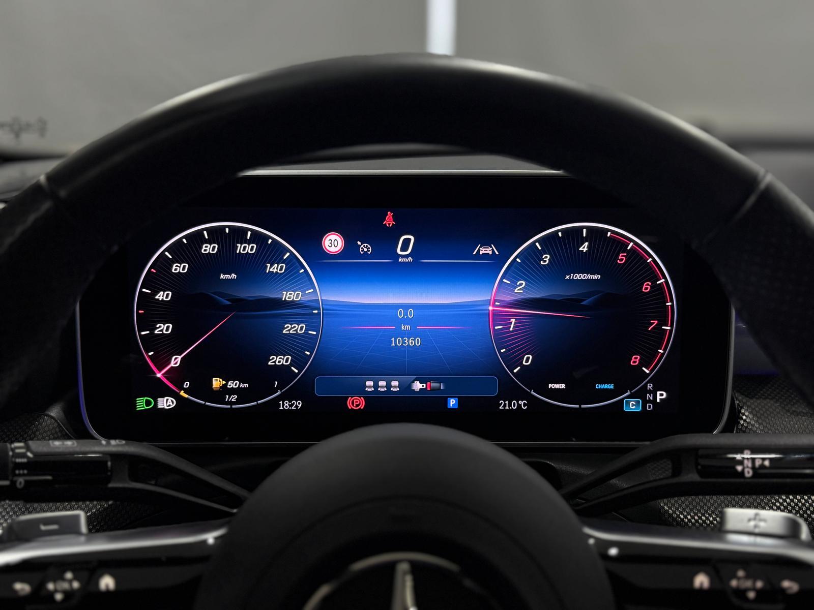 Mercedes-Benz C 180 AMG Line Sedan