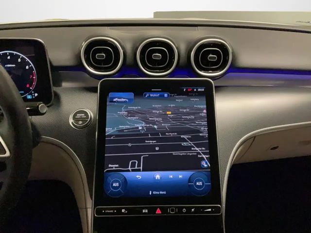 Mercedes-Benz C 180 AVANTGARDE Sedan