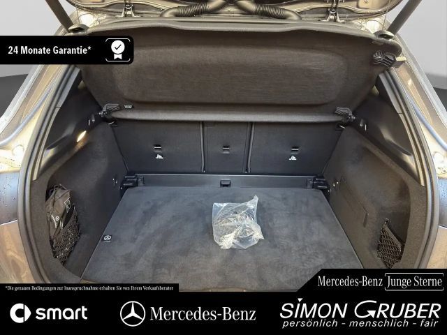 Mercedes-Benz GLA 250 4MATIC AMG Line