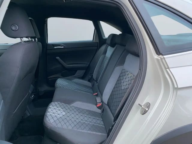 Volkswagen Taigo 1.5 TSI DSG R-Line