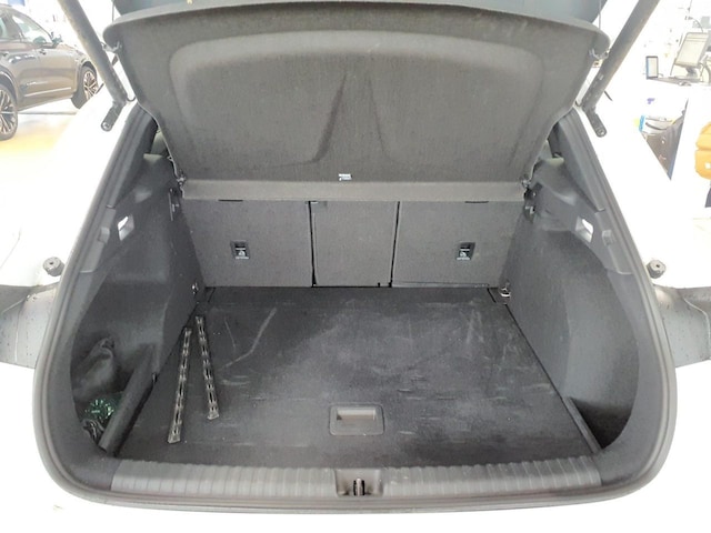 Cupra Terramar Terramar 1.5eTSI HD-MATRIX HUD 360° NAV SHZ DCC