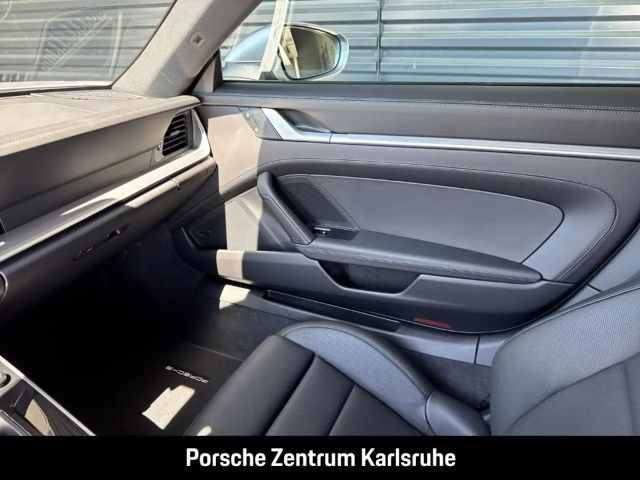 Porsche 992 Carrera Coupé S