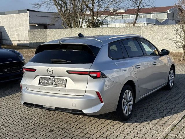 Opel Astra Elegance Sports Tourer