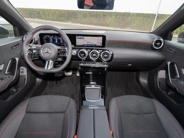 Mercedes-Benz A 180 Limousine S-Sitz ParkAss. LED SpurH LM