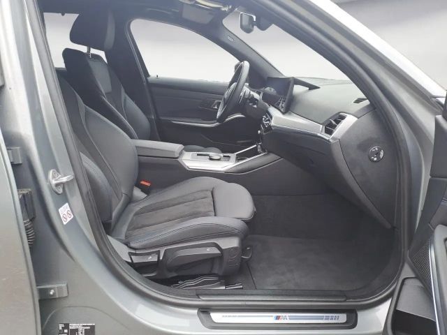 BMW 330 330i M-Sport Touring