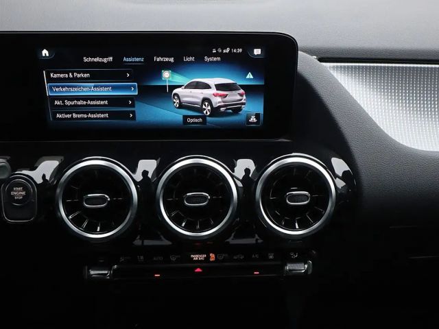 Mercedes-Benz GLA 250 GLA 250 e