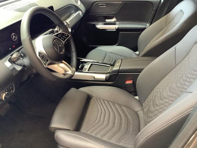 Mercedes-Benz GLB 200 GLB 200 d