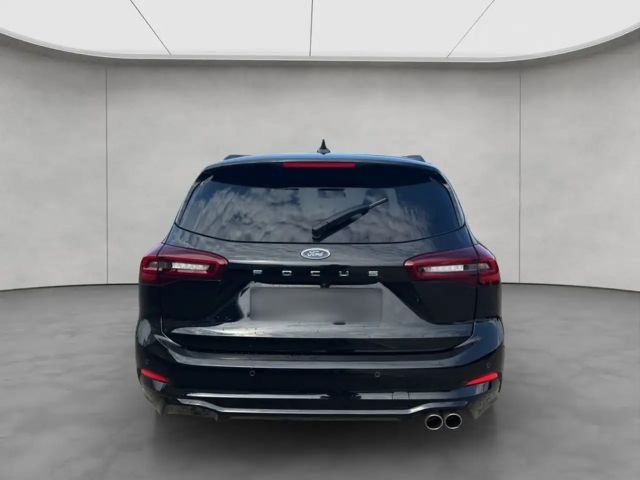 Ford Focus EcoBoost ST Line Wagon
