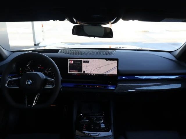 BMW 540 540d M-Sport Touring xDrive