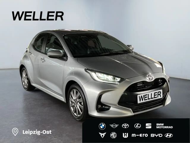 Toyota Yaris Hatchback Team D