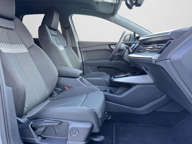 Audi Q4 e-tron SUV 45 e-tron Audi Q4 e-tron