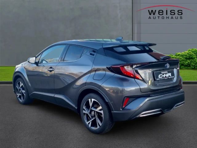 Toyota C-HR Hybride Team D