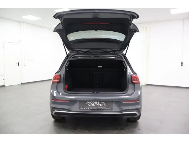 Volkswagen Golf 1.5 TSI DSG Golf VIII