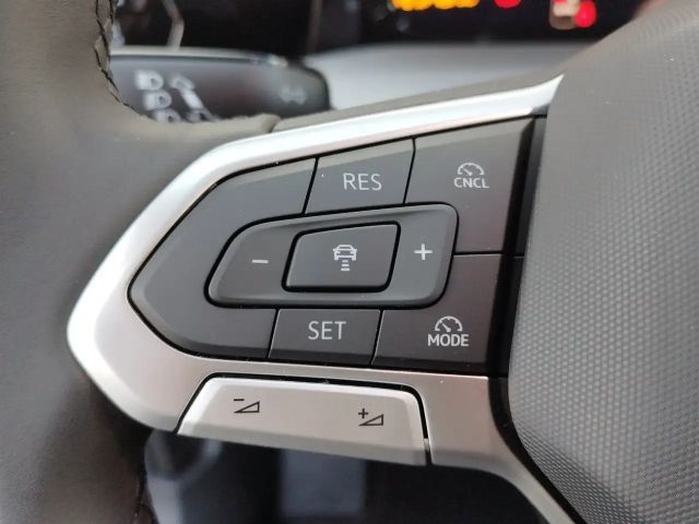 Volkswagen Golf Rabbit TSI