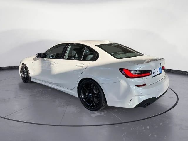 BMW 330 330i M-Sport Sedan