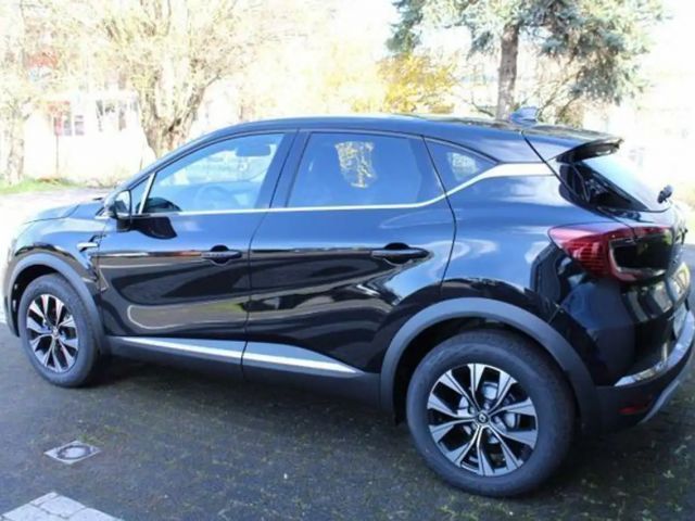 Renault Captur EDC Hybrid Techno