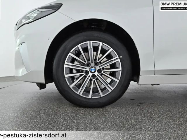 BMW 218 218d Active Tourer Sedan