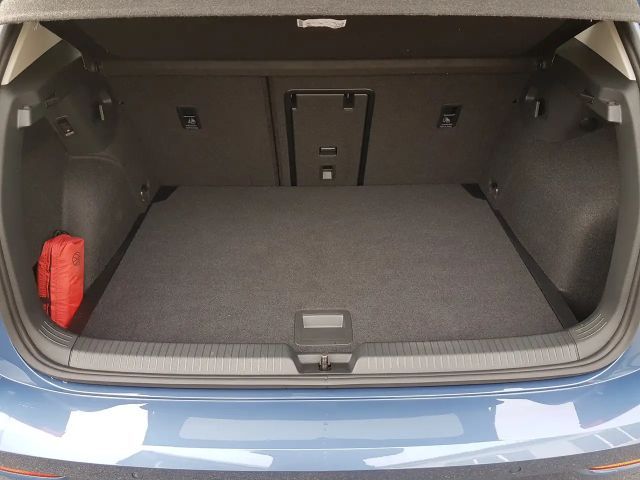 Volkswagen Golf 1.5 eTSI DSG