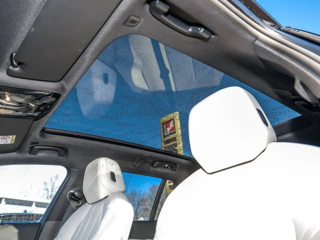 BMW 520 520d M-Sport Touring xDrive