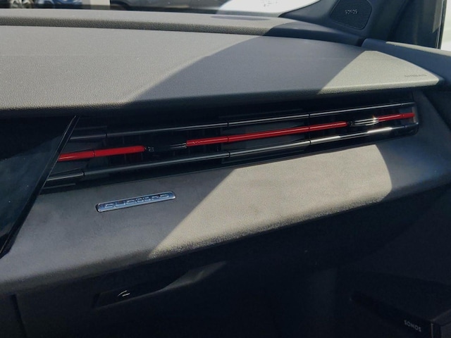 Audi RS3 Quattro S-Tronic Sedan