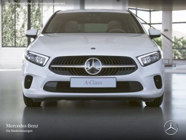 Mercedes-Benz A 180 A 180 d Style