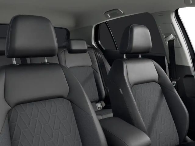 Volkswagen Golf 1.5 eTSI DSG Golf VIII Life