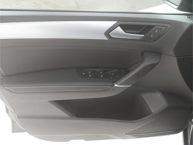 Volkswagen Touran 1.5 TSI DSG