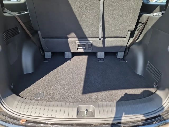 Hyundai Staria Trend