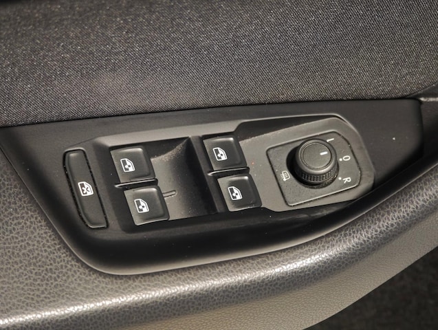 Volkswagen Passat 2.0 TDI Business DSG Variant