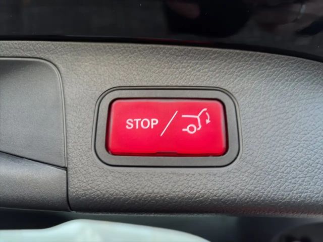 Mercedes-Benz GLA 200 Progressive