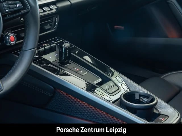 Porsche 911 992 Carrera Coupé