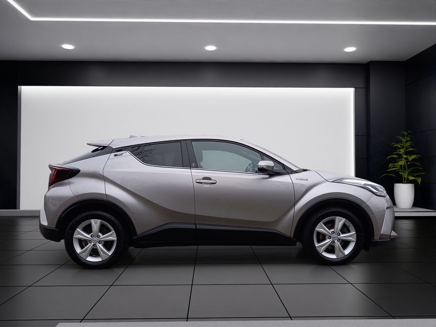 Toyota C-HR 5-deurs Plus