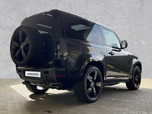 Land Rover Defender 90